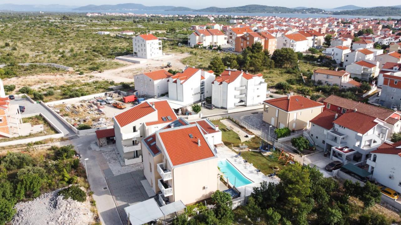 Apartmani Ivan V Relax Vodice Exterior foto