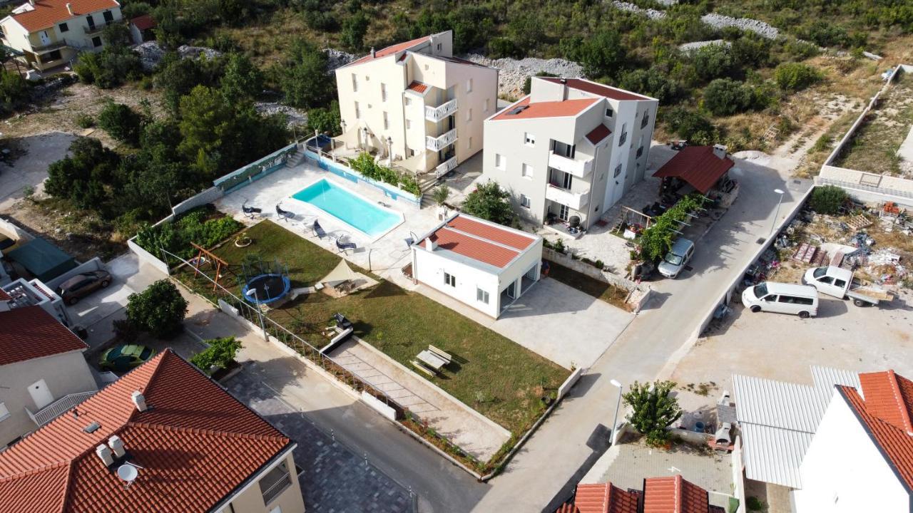Apartmani Ivan V Relax Vodice Exterior foto