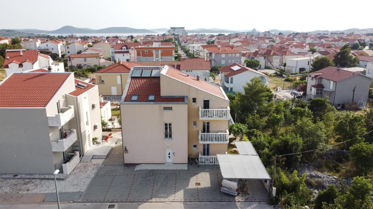 Apartmani Ivan V Relax Vodice Exterior foto
