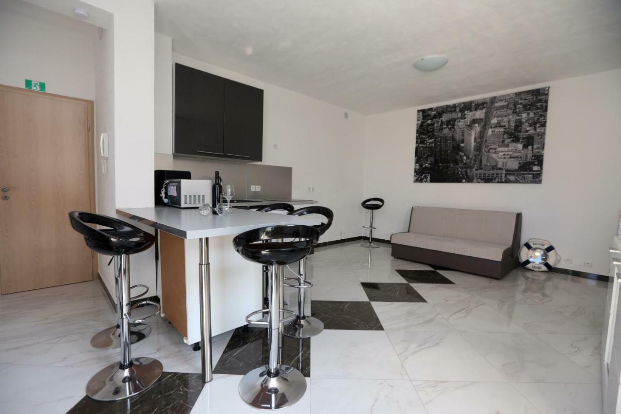 Apartmani Ivan V Relax Vodice Exterior foto