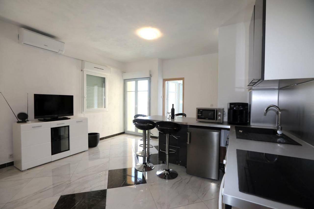 Apartmani Ivan V Relax Vodice Exterior foto
