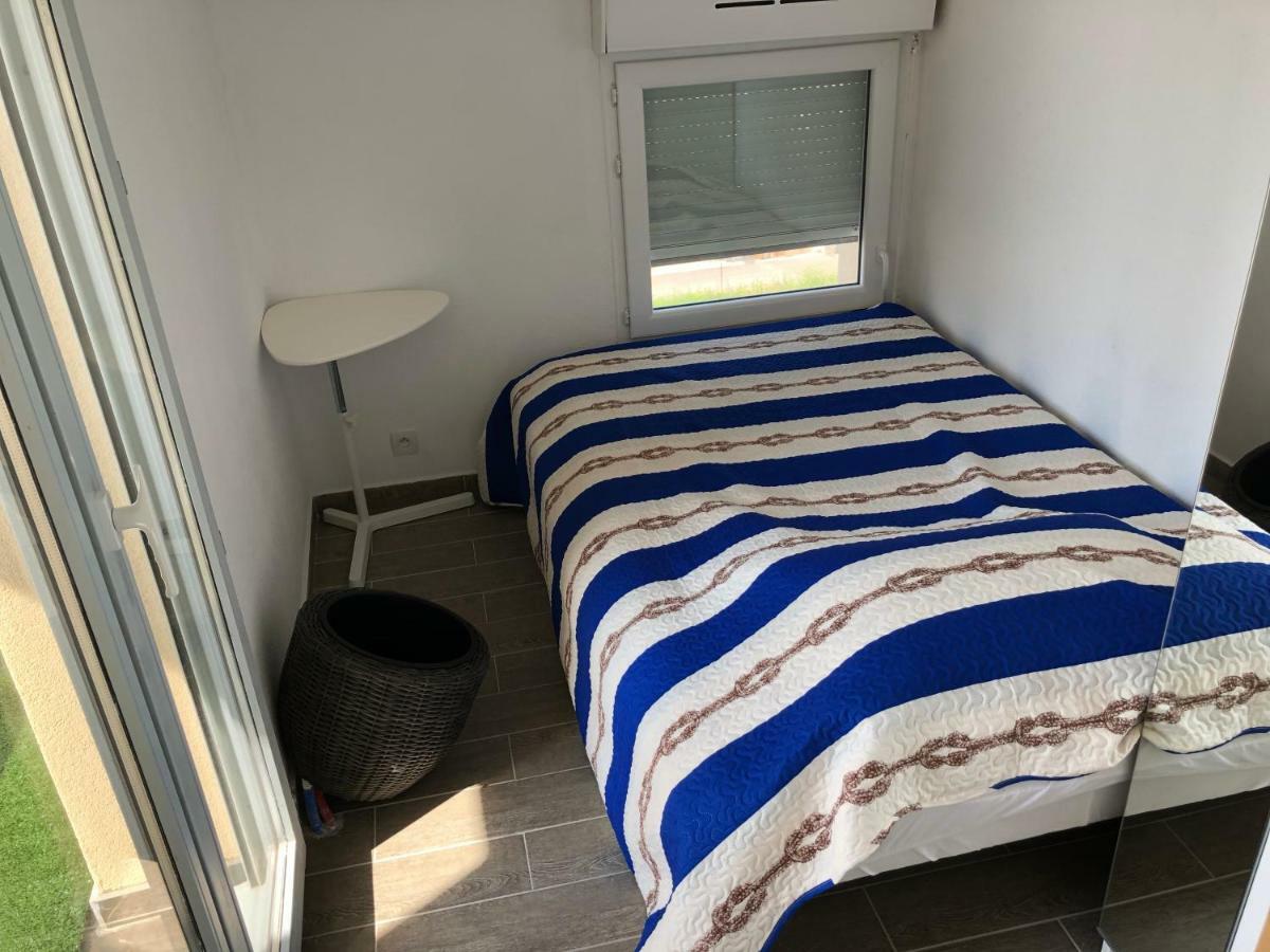 Apartmani Ivan V Relax Vodice Exterior foto